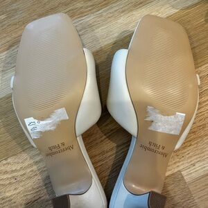 Abercrombie & Fitch Cream Heels